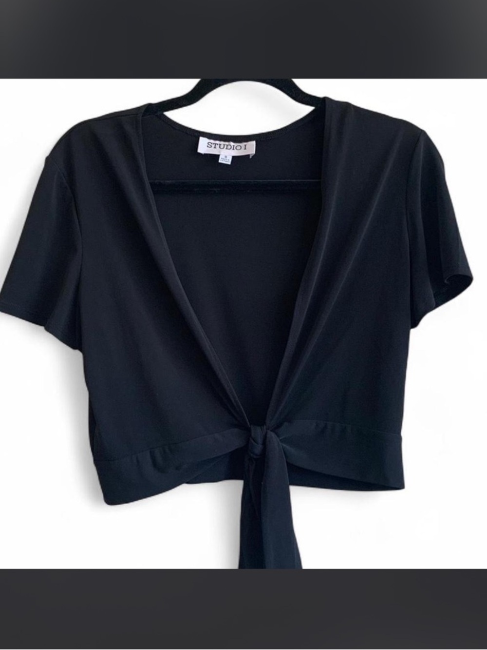 Studio I Black Tie-Front Crop Top/Cardigan size 8